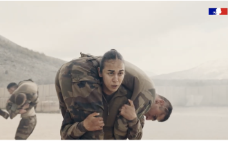 La campagne de recrutement de l’armée de terre vue par Dentsu Creative, intense comme un doc Netflix