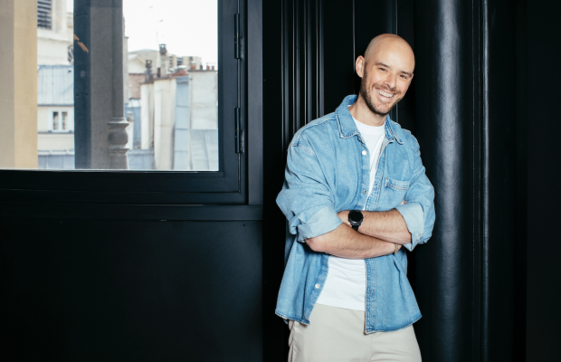 Remède à la solitude in the city : les dîners entre inconnus de Maxime Barbier