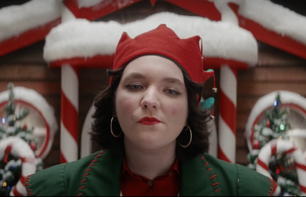 Bouygues Telecom, Orange, Tesco, John Lewis, etc. Une dizaine de spots de Noël sur fond de pandémie !