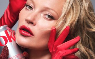 Kate Moss nouvelle DA de Coca-Cola Light : hérésie ou coup de génie ?