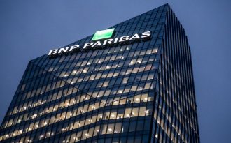 BNP Paribas cesse officiellement tout financement liés aux énergies fossiles