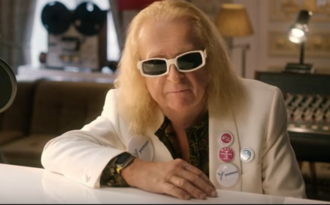 Michel Polnareff, héros fauché parfait obligé de faire de la pub pour Yomoni. C’est signé Brainsonic